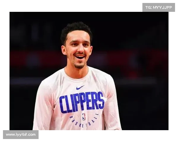 沙梅特吸引多支NBA球队关注 快船湖人独行侠等纷纷表达兴趣(快船沙梅特女友) 沙梅特吸引多支NBA球队关注 快船湖人独行侠等纷纷表达兴趣(快船沙梅特女友)